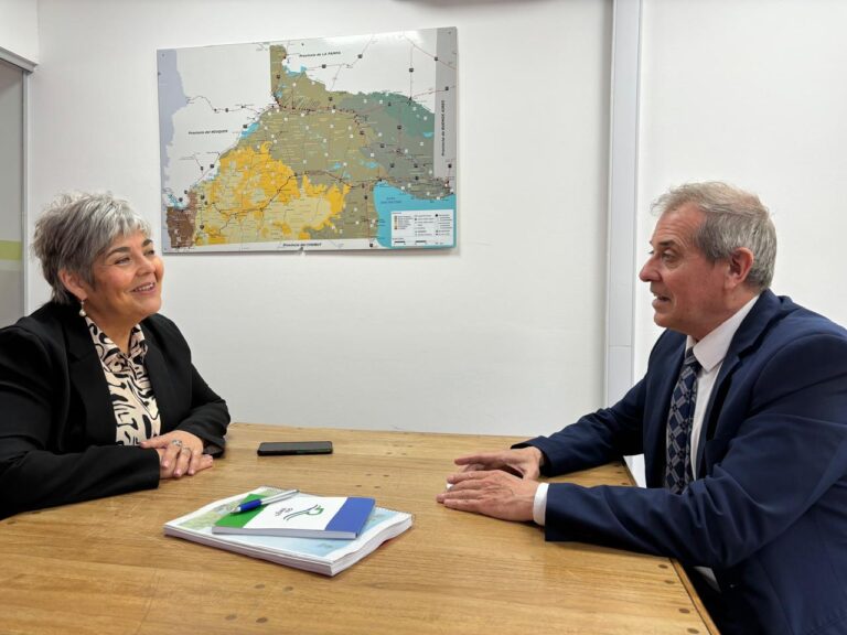 Chubut y Río Negro unen esfuerzos para fortalecer el sistema educativo