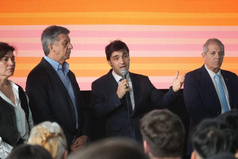 Lee más sobre el artículo Torres: “Cuando asumimos, el 50% de los chicos de 3 grado no sabía leer ni escribir, hoy más del 80% de los chicos de 1º grado ya lee y escribe”
