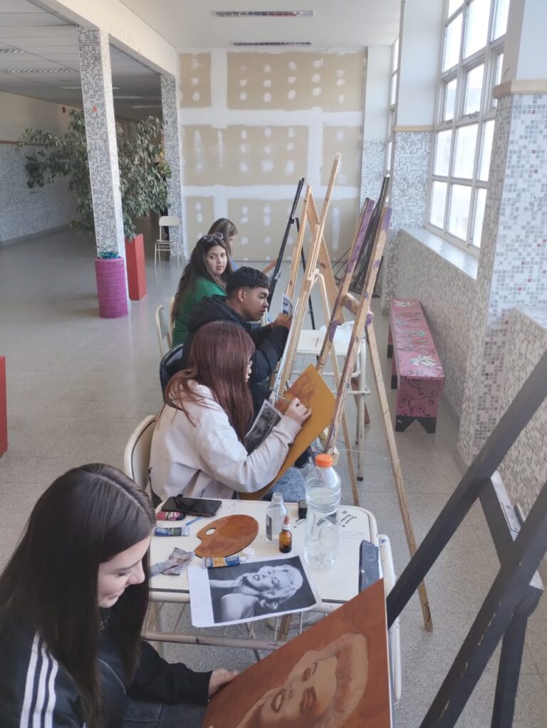 Lee más sobre el artículo Escuela 759