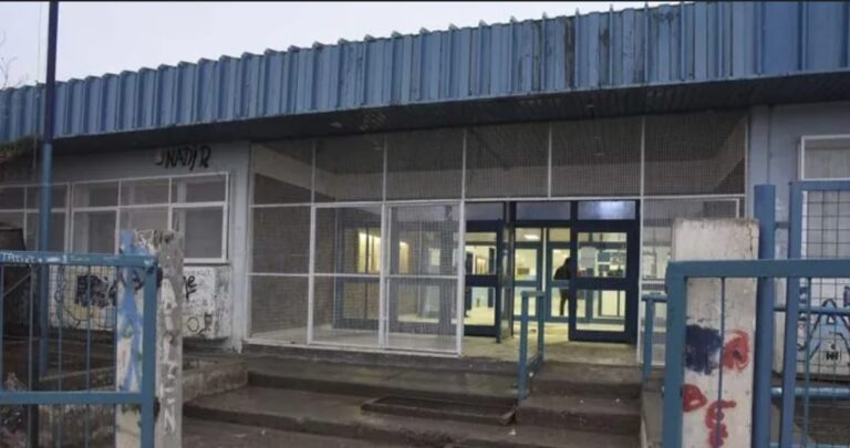 Lee más sobre el artículo Escuela 764