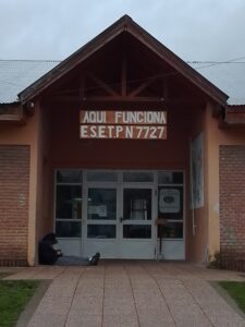 Lee más sobre el artículo Escuela 7727