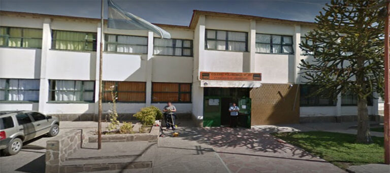 Lee más sobre el artículo Escuela 701