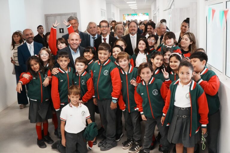 Educación acompañó la inauguración del edificio propio de la Escuela Ítalo-Argentina Dante Alighieri