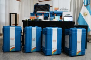 Lee más sobre el artículo Educación lanzó el Programa de Fortalecimiento a la Inclusión Educativa y entregó Valijas Inclusivas a escuelas especiales de Chubut